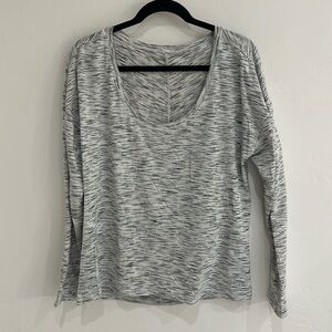 Lululemon top